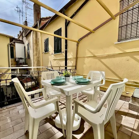 100m Dal Mare, Garage, Terrazza & Ac, Sea Nest