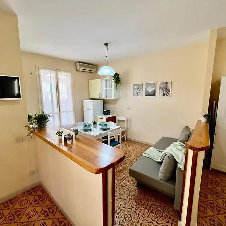 100m Dal Mare, Garage, Terrazza & Ac, Sea Nest *