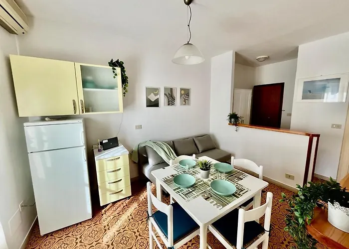 100m Dal Mare, Garage, Terrazza&ac, Sea Nest * Alassio